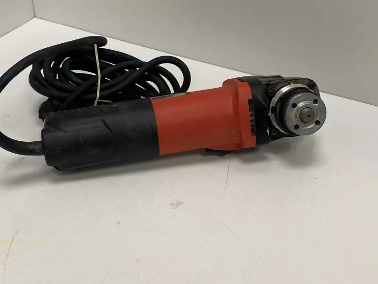 SZLIFIERKA KĄTOWA YATO YT-82101 1100W