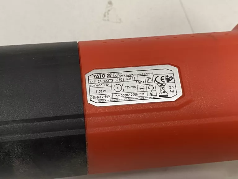 SZLIFIERKA KĄTOWA YATO YT-82101 1100W