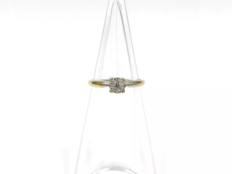 ZŁOTY PIERŚCIONEK Z DIAMENTAMI 375 1,97G R13 0,13CT