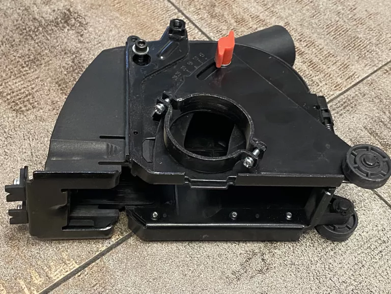 OSŁONA PRZECIWPYŁOWA YATO BRUZDOWNICA 125 MM
