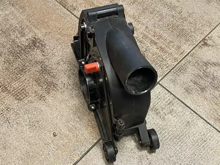 OSŁONA PRZECIWPYŁOWA YATO BRUZDOWNICA 125 MM