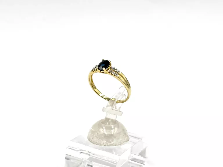 ZŁOTY PIERŚCIONEK Z SZAFIREM I DIAMENTAMI 585 1,76G R16 0,04CT