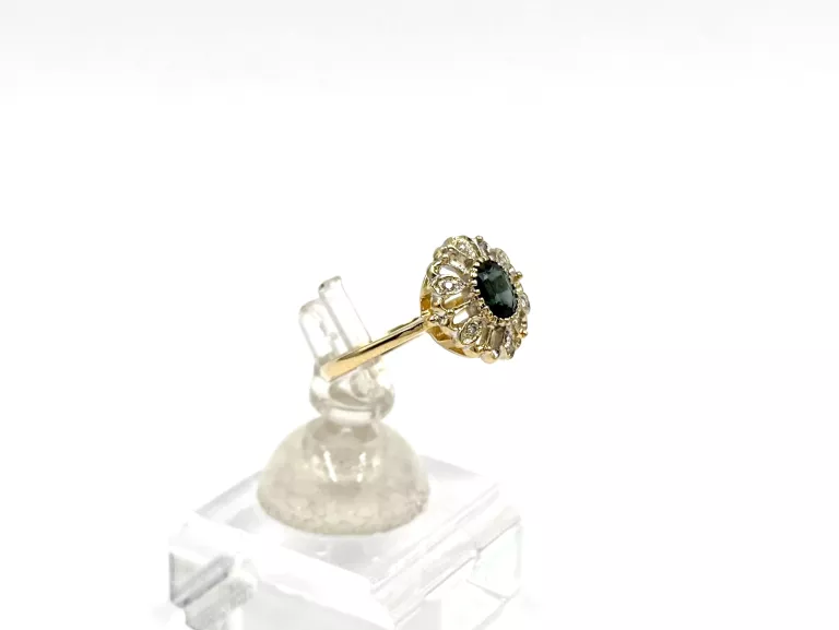 ZŁOTY PIERŚCIONEK Z SZAFIREM I DIAMENTAMI 585 2,74G R14 0,04CT