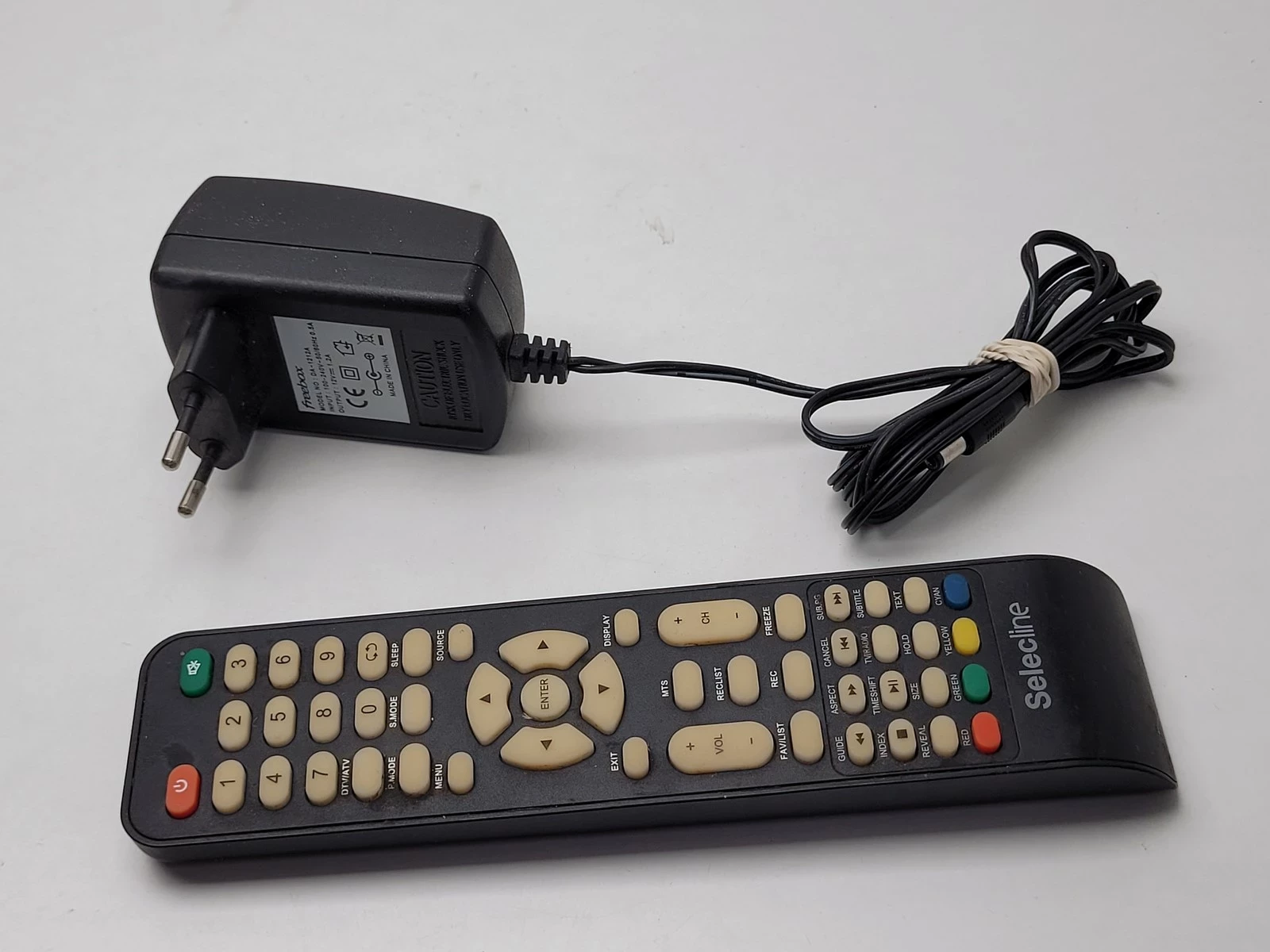 telewizor-selecline-195-le2019d-klasa-efektywnosci-energetycznej-247945-1057917