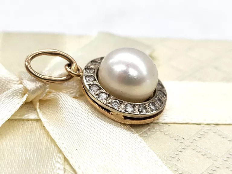 wyjatkowa-piekna-zlota-zawieszka-290g585-kolor-dominujacy-205826-225106