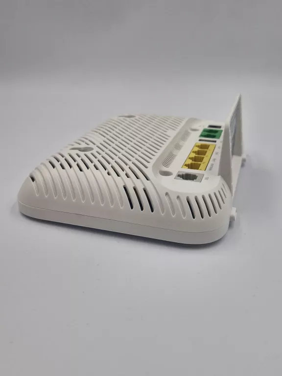 ROUTER ACCESS POINT HUAWEI DN8245X6