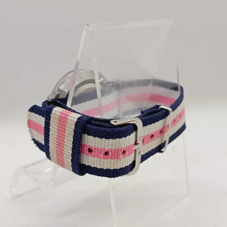 zegarek-nareczny-daniel-wellington-ean-gtin-7350068246654