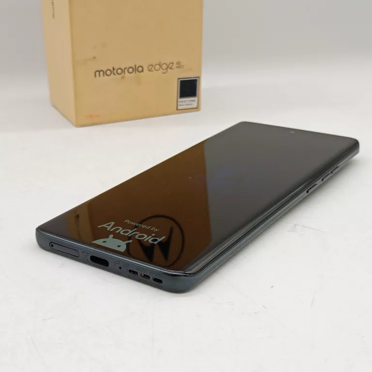 TELEFON MOTOROLA MOTO EDGE 40 NEO 12/256GB