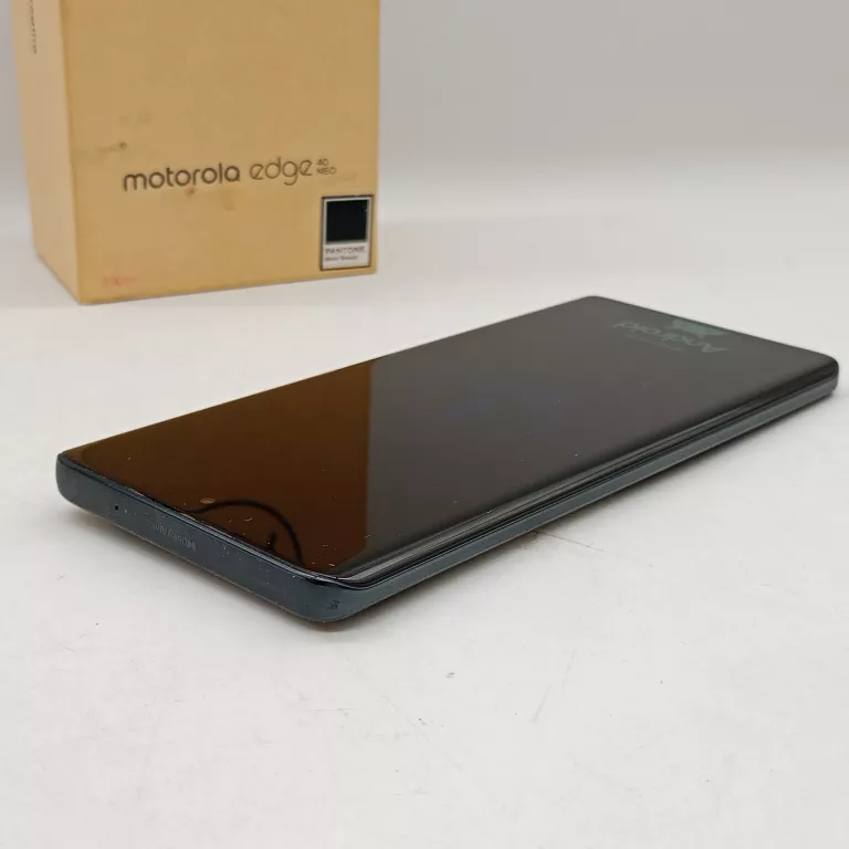 TELEFON MOTOROLA MOTO EDGE 40 NEO 12/256GB
