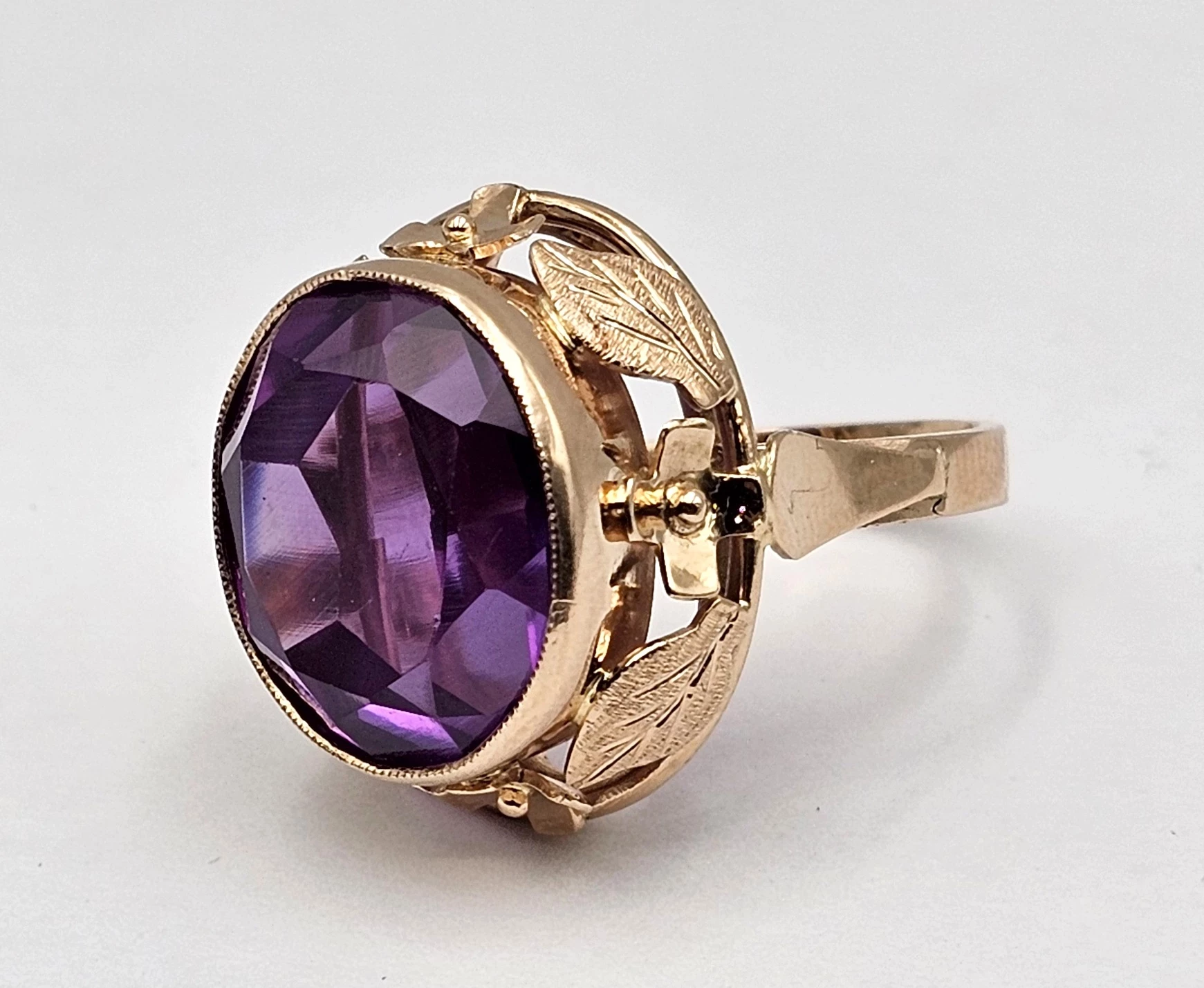 piekny-zloty-pierscionek-z-aleksandrytem-1071g-585-r14-bohaterow-wrzesnia-79-swinoujscie