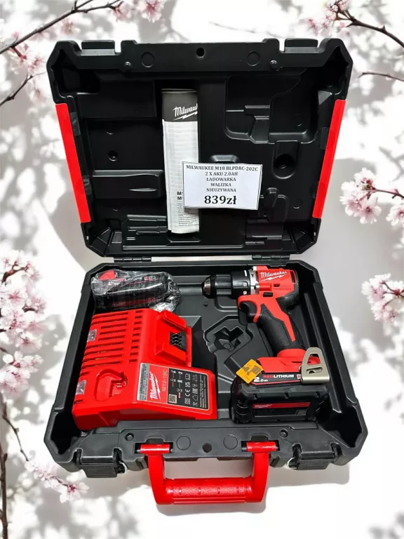 WKRETARKA MILWAUKEE M18 BLPDRC-202C 2 X 2,0AH ŁADOWARKA WALIZKA