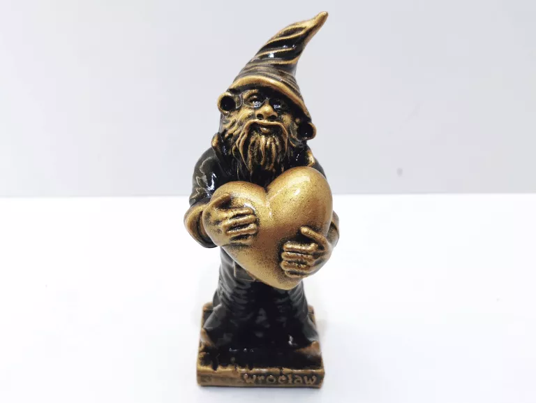 FIGURKA KRASNOLUDEK WROCŁAW Z SERCEM