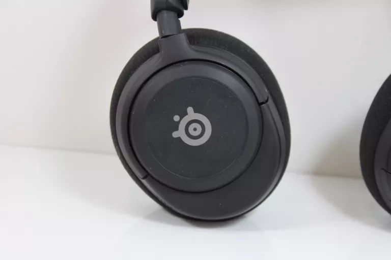 SŁUCHAWKI STEELSERIES ARCTIS NOVA 3