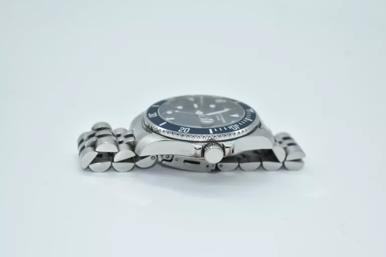 ZEGAREK NARĘCZNY LEE COOPER LONDON LC07594.390