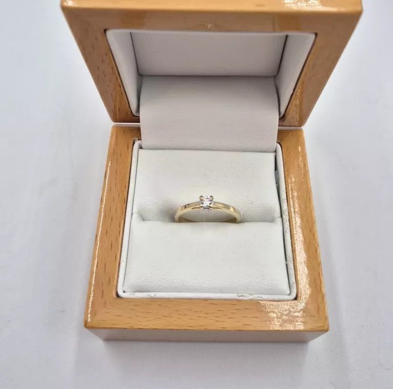 ZŁOTY PIERŚCIONEK 585 1,68G 1X BRYLANT 0,10 CT