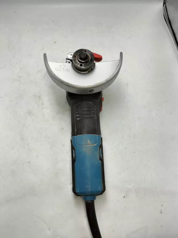SZLIFIERKA KĄTOWA ERBAUER EAG900-125 125MM 900W WALIZKA