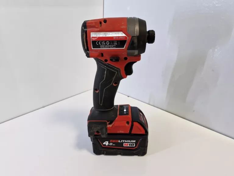 ZAKRĘTARKA UDAROWA MILWAUKEE M18 FID3 1/4 18V + AKU 4AH ! + WALIZKA
