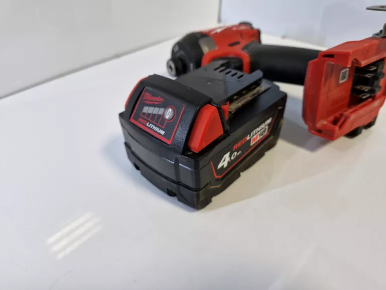 ZAKRĘTARKA UDAROWA MILWAUKEE M18 FID3 1/4 18V + AKU 4AH ! + WALIZKA