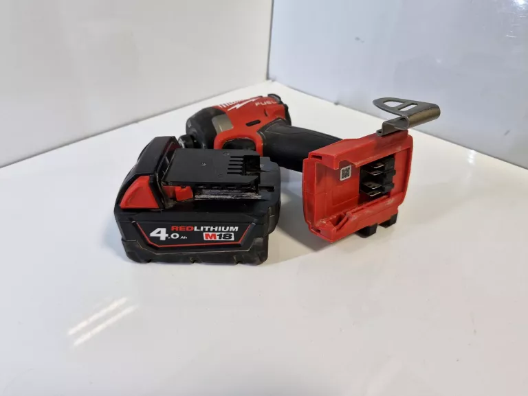 ZAKRĘTARKA UDAROWA MILWAUKEE M18 FID3 1/4 18V + AKU 4AH ! + WALIZKA