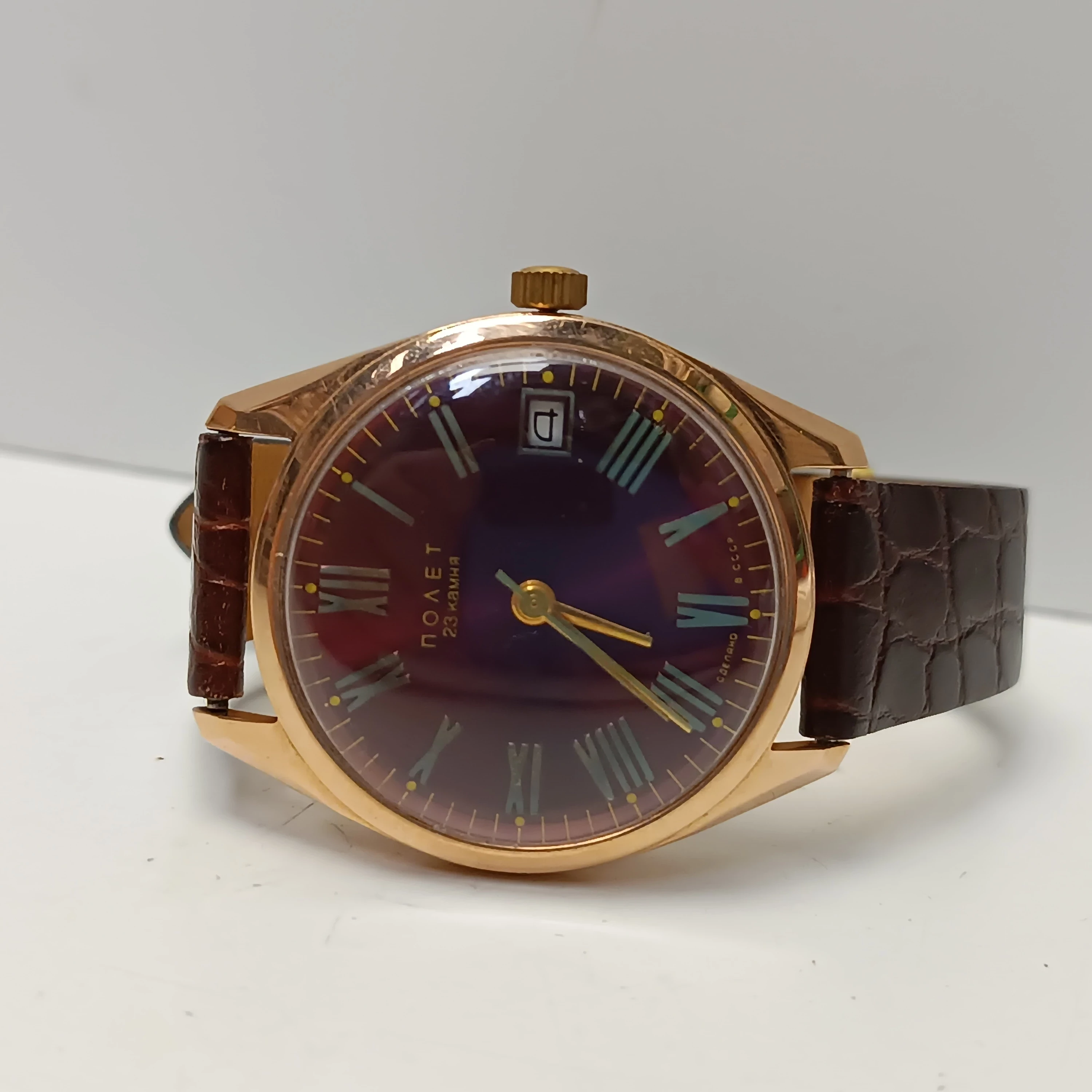 zloty-zegarek-poljot-23-kamienie-proba-583-vintage-marka-248811-2037376