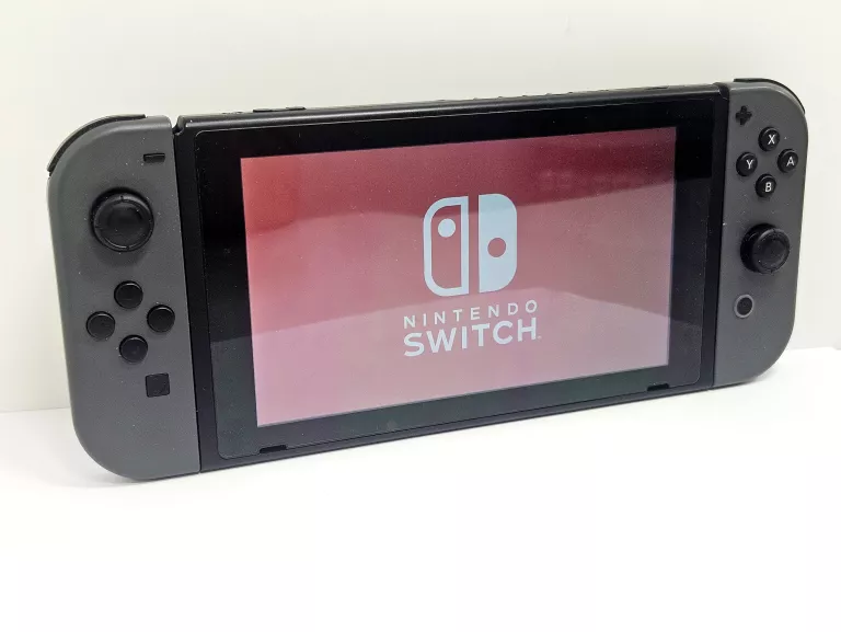 KONSOLA NINTENDO SWITCH HAC-001 GRIP PAD DOCKSET