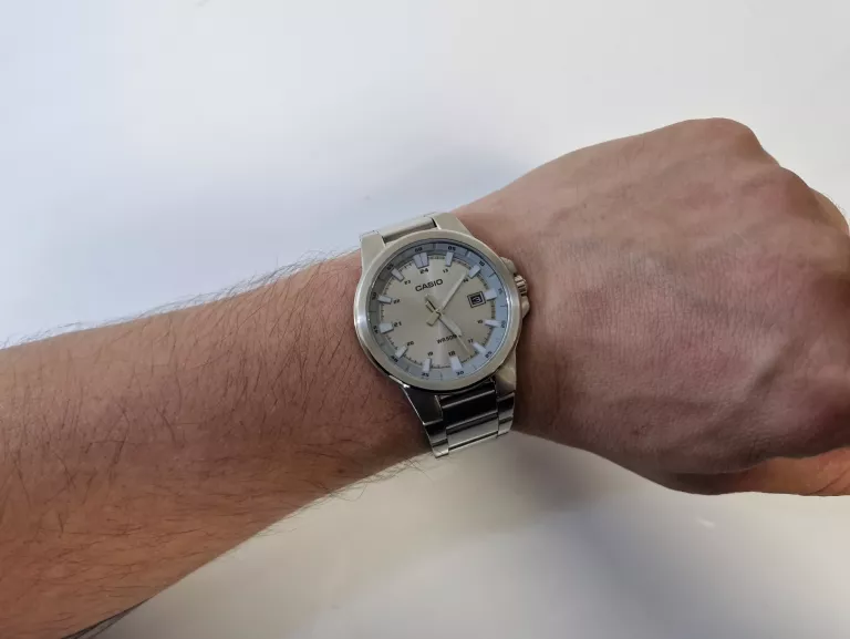ZEGAREK MĘSKI CASIO CLASSIC MTP-E173D-7AVEF