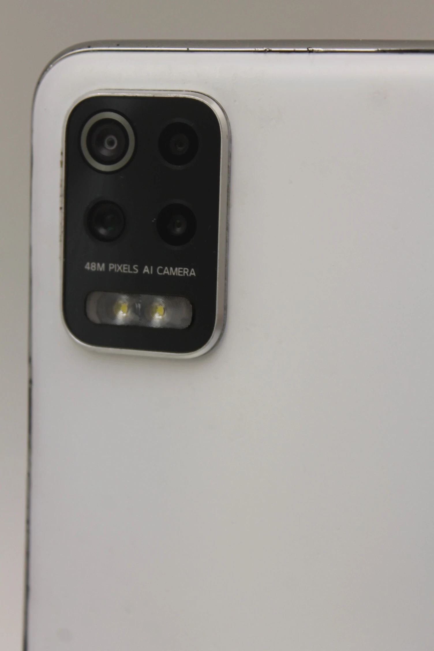 telefon-lg-k52-464gb-stan-11323-2