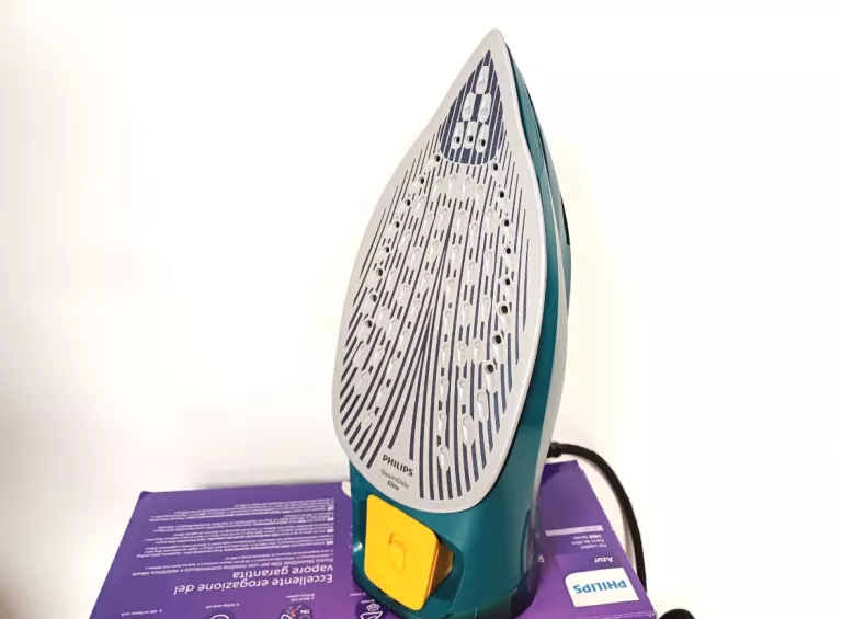 ZELAZKO PHILIPS AZUR 7000 SERIES PUD [241125011]