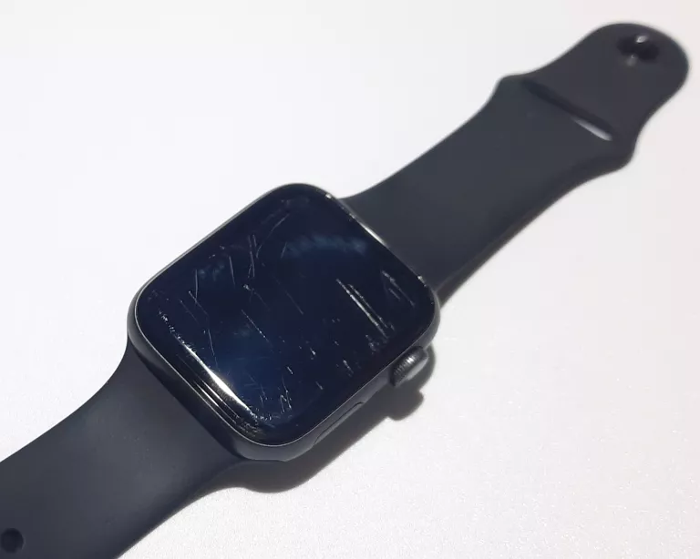 SMARTWATCH APPLE WATCH SERIES 6 GPS + CELLULAR 44MM CZARNY