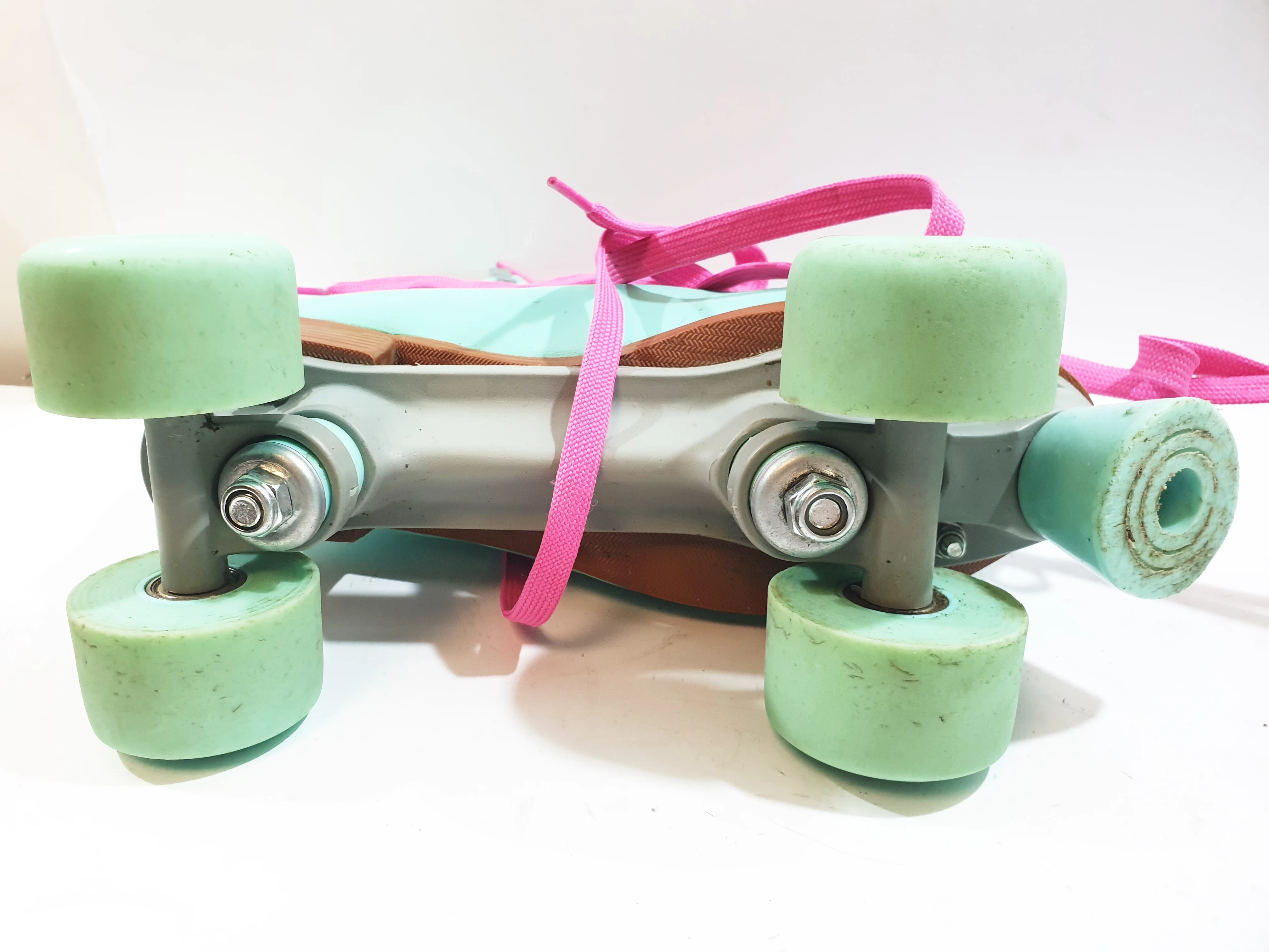 wrotki-retro-vintage-riders-niebieskie-r-38-material-kol-231037-357021