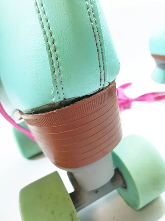 wrotki-retro-vintage-riders-niebieskie-r-38-model-180444-lqs-38