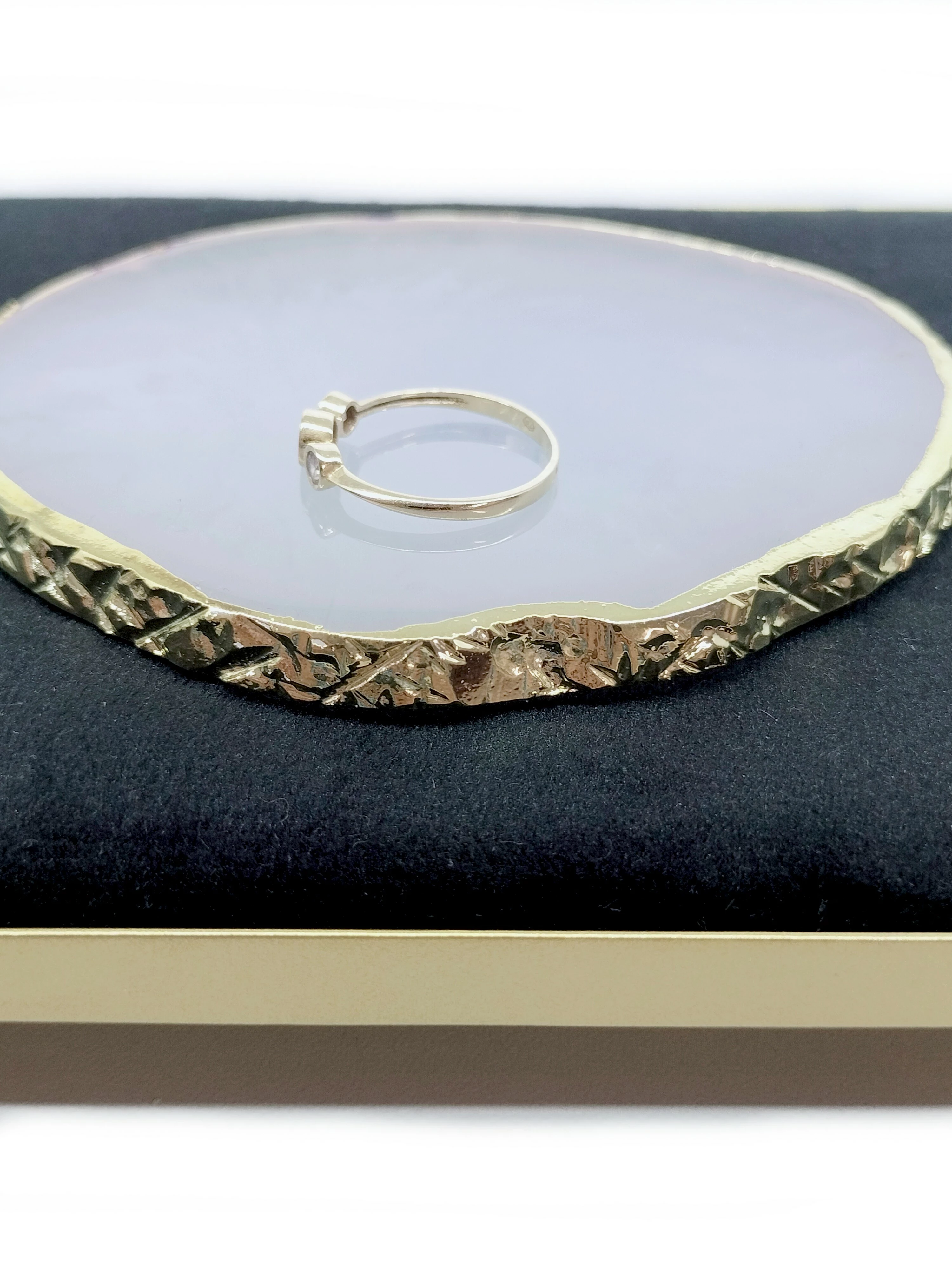 zloty-pierscionek-z-trzema-oczkami-z-cyrkoniami-p585-r19-175g-stan-11323-2