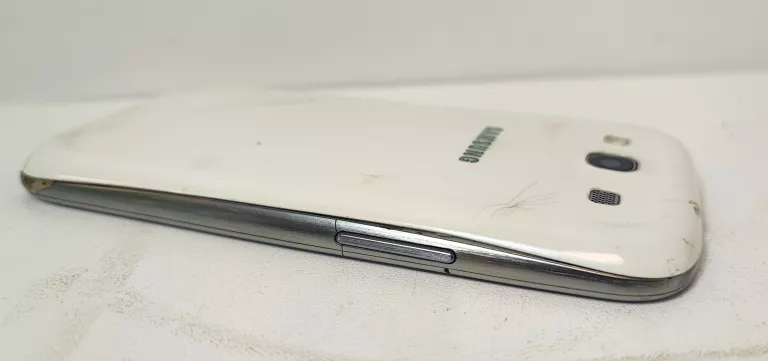 TELEFON SAMSUNG GT-19300 358654056210836