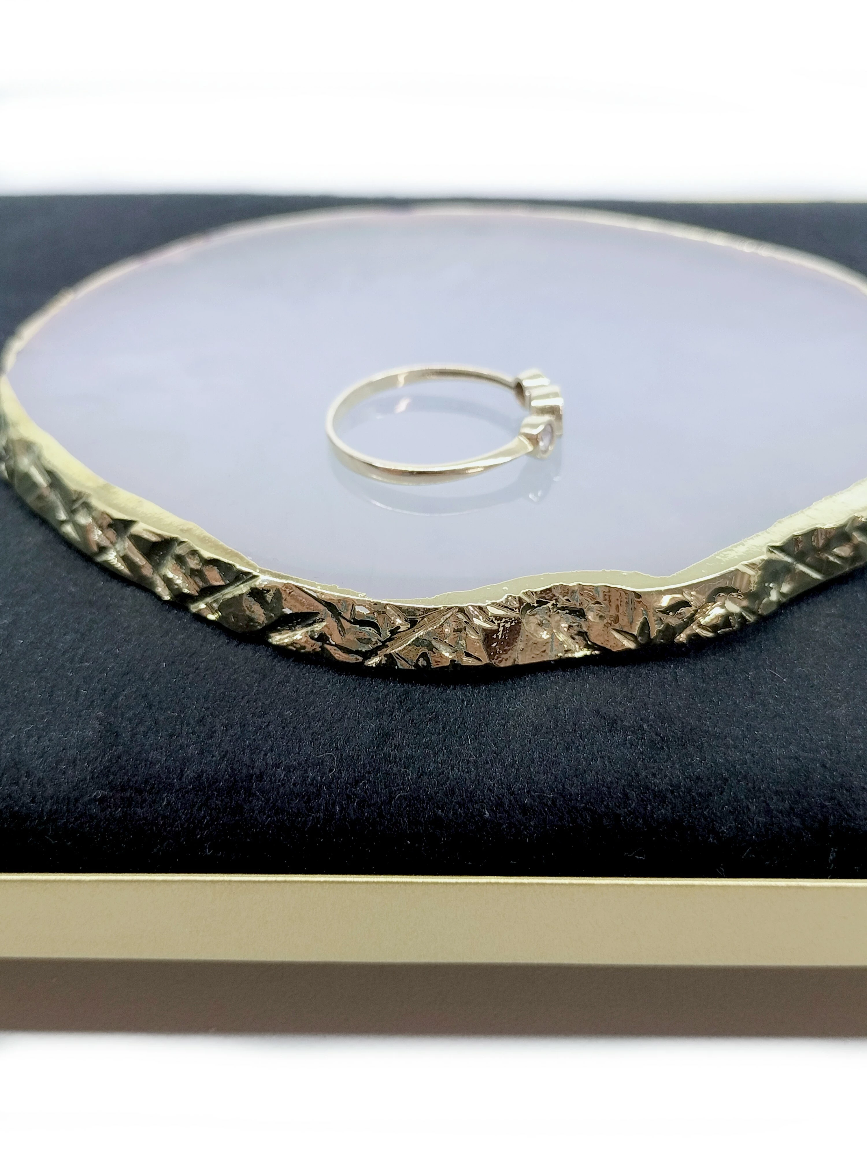 zloty-pierscionek-z-trzema-oczkami-z-cyrkoniami-p585-r19-175g-material-15835-2