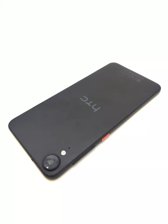 TELEFON HTC DESIRE 825 16GB + ETUI [250617013]