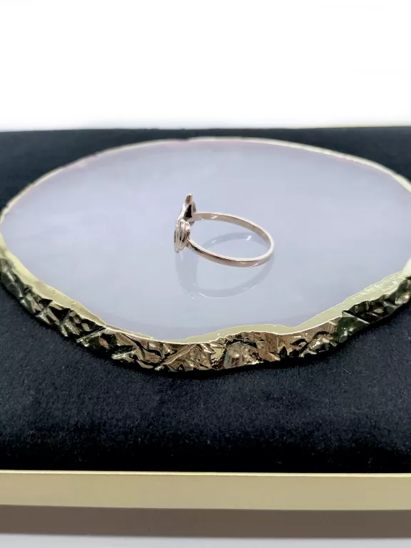 piekny-zloty-pierscionek-z-zielonym-oczkiem-p585-r16-230g-ean-gtin-5902409170030