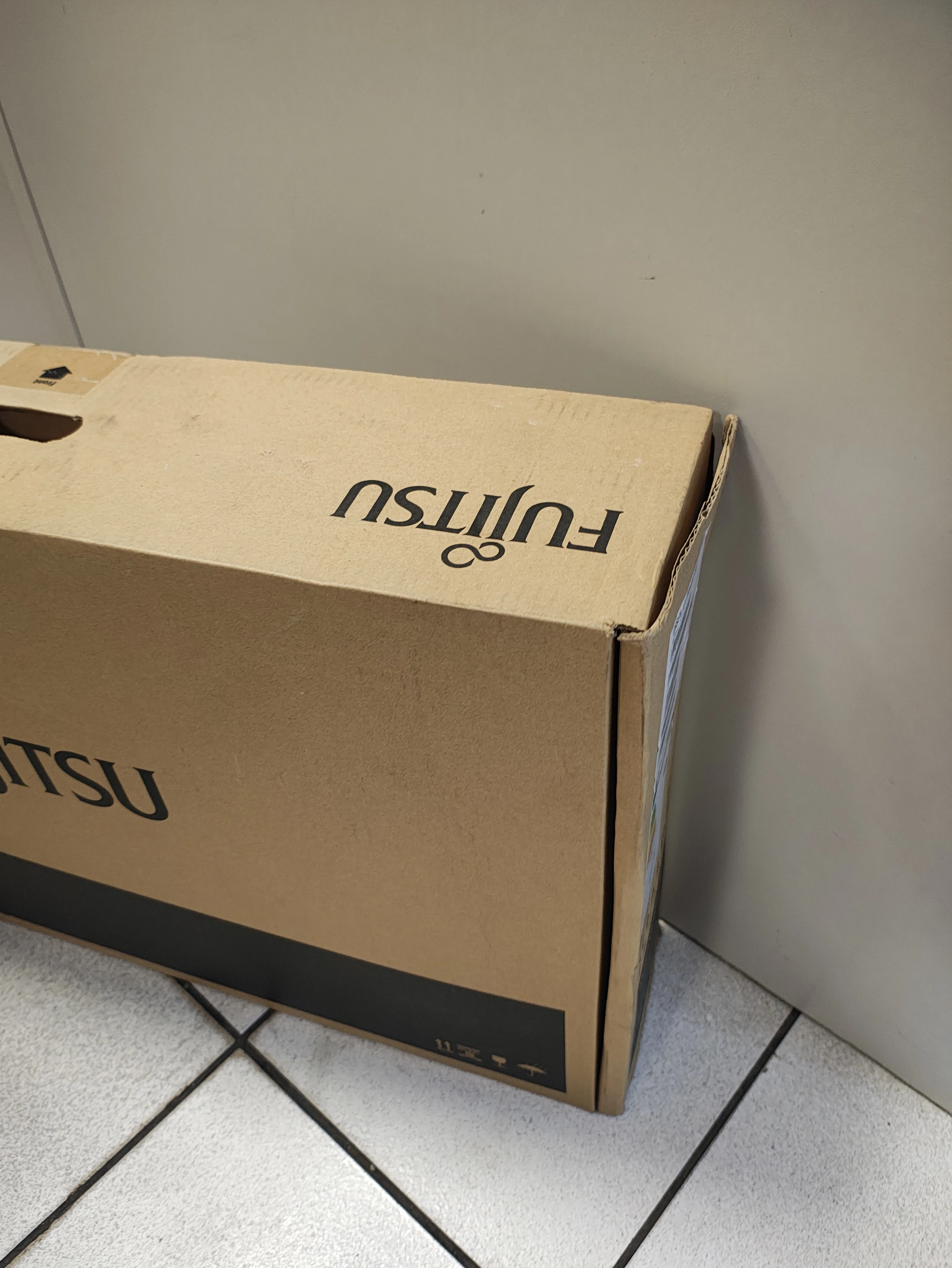 monitor-led-fujitsu-p2410te-zestaw-rodzaj-podswietlania-206418-227546