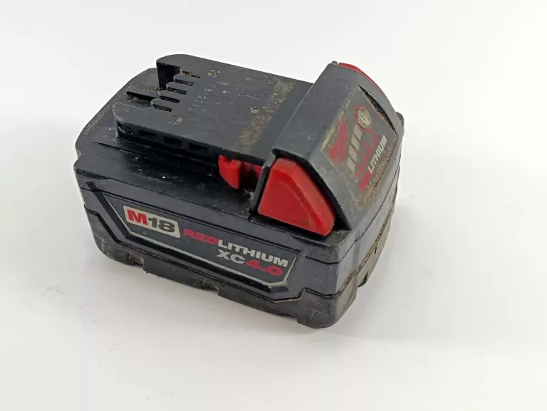 AKUMULATOR MILWAUKEE M18 4.0 AH