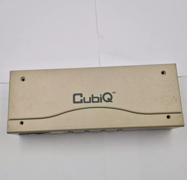 4-portowy-przelacznik-cubiq-aten-cs84u-ean-gtin-4710423777019