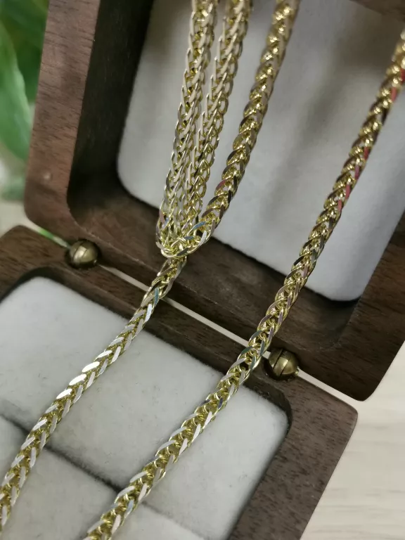 OKAZAŁY ZŁOTY ŁAŃCUSZEK PR.585 8,95GR. WZÓR-LISI OGON