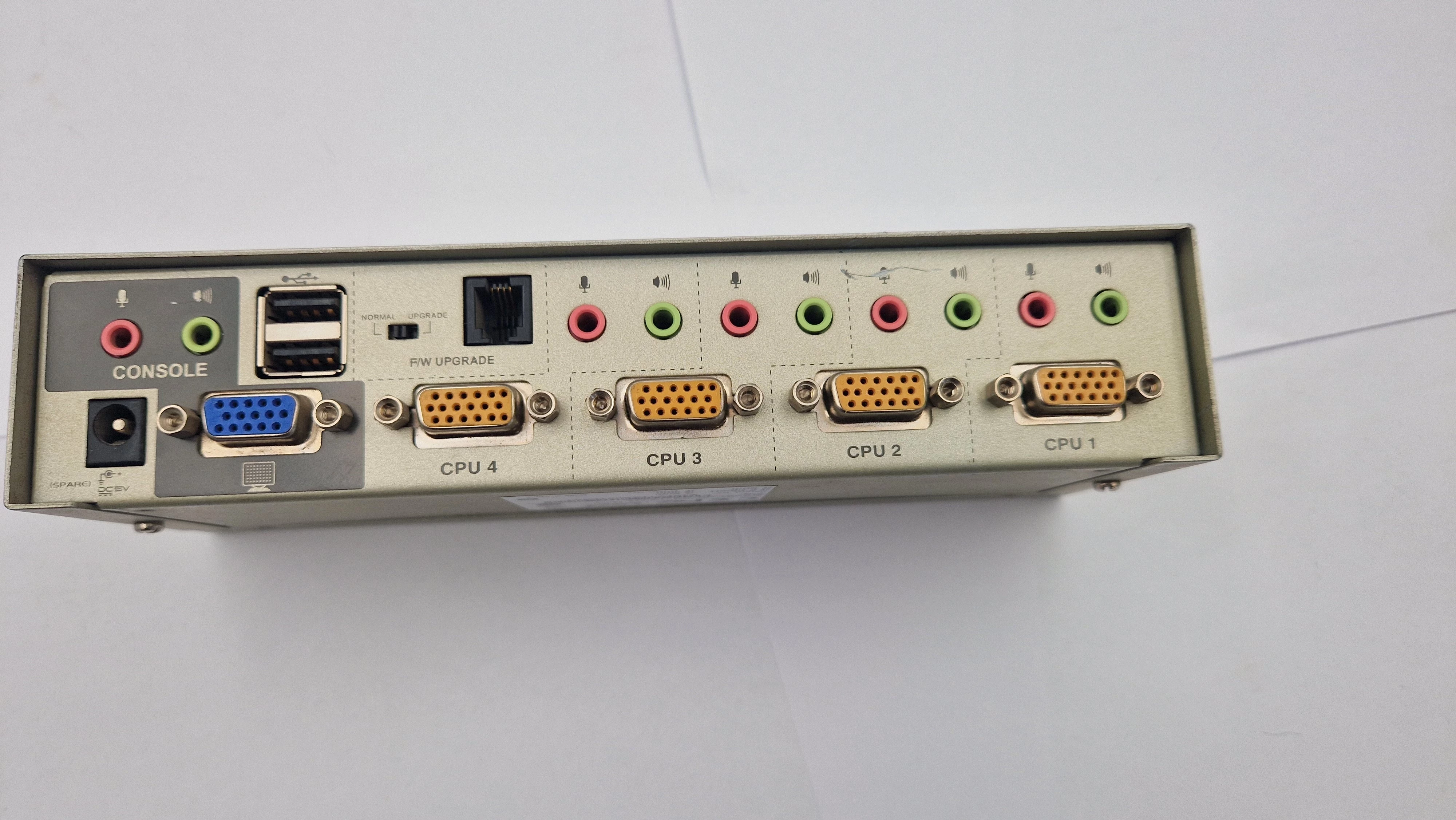 przelacznik-switch-aten-cs-1734a-kod-producenta-cs1734b-at-g