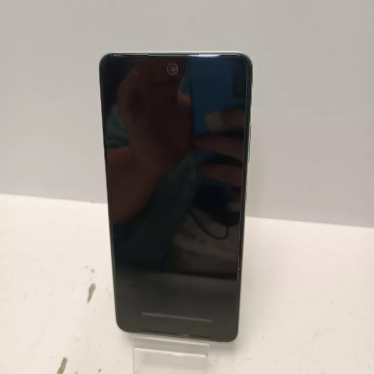 TELEFON REALME 12X 5G 6/128GB