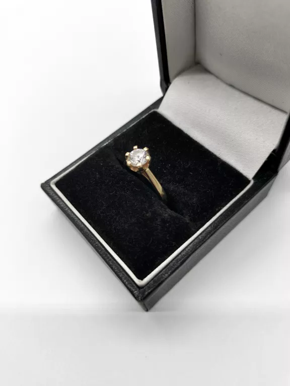 wyrob-jubilerski-uzywany-zloty-pierscionek-251-585-ean-gtin-00000000