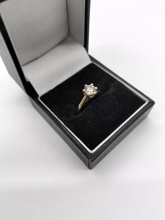 wyrob-jubilerski-uzywany-zloty-pierscionek-251-585-material-15835-2