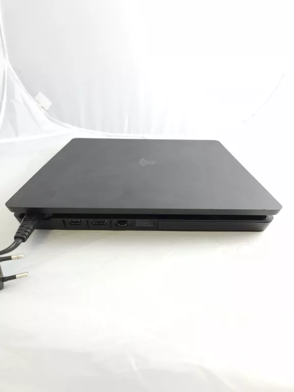KONSOLA PS4 SLIM CUH-2216A