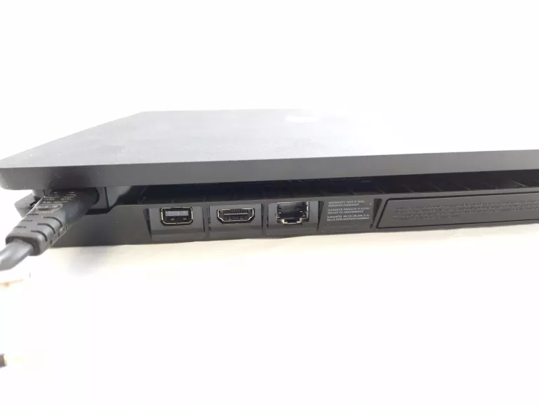 KONSOLA PS4 SLIM CUH-2216A