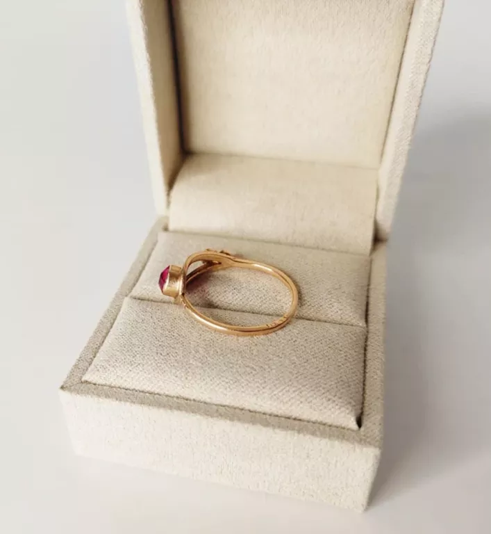 ZŁOTY PIERŚCIONEK 585 WAGA OK. 1,92G R13