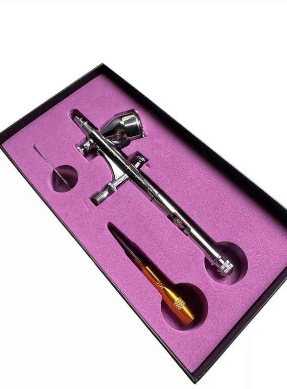 AEROGRAF IWATA HP-CH