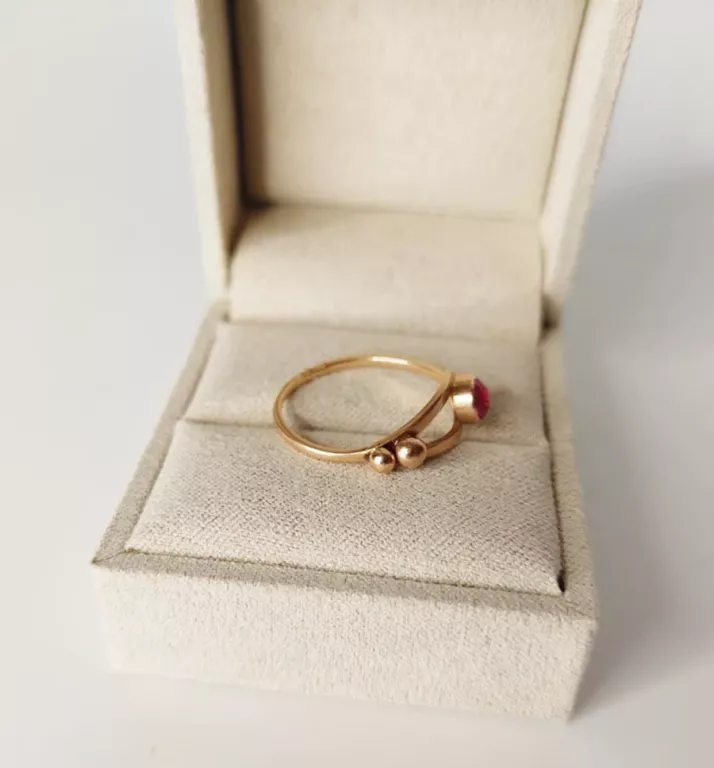 ZŁOTY PIERŚCIONEK 585 WAGA OK. 1,92G R13