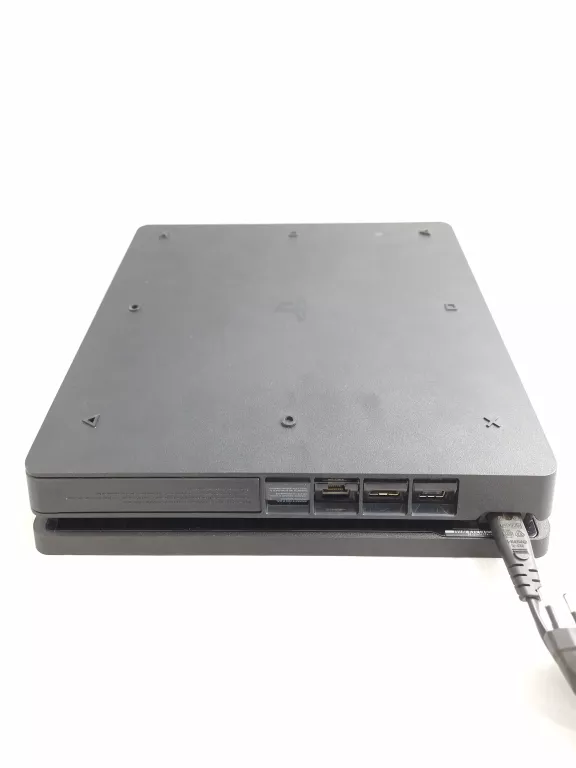 KONSOLA PS4 SLIM CUH-2216A